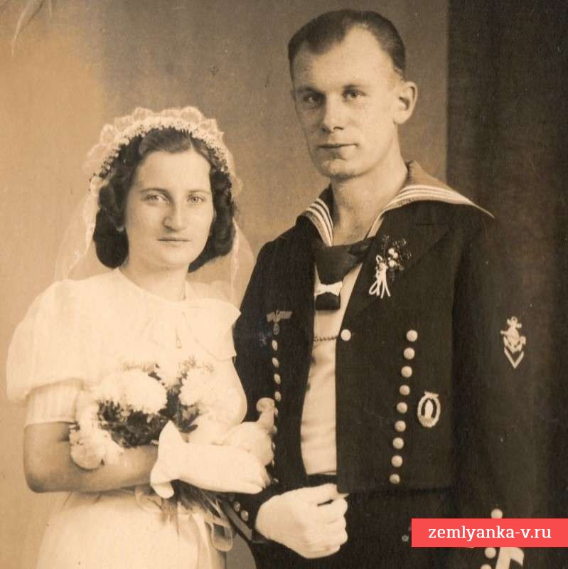 Свадебное фото обер-маата минного тральщика Кригсмарине в парадной форме