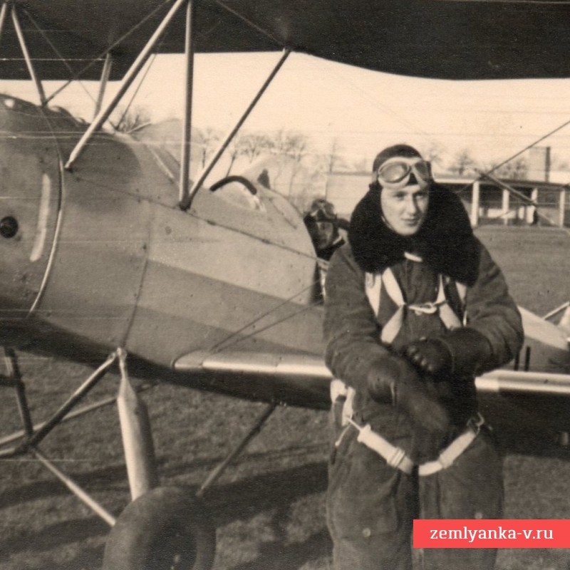 Фото женщины – пилота Люфтваффе