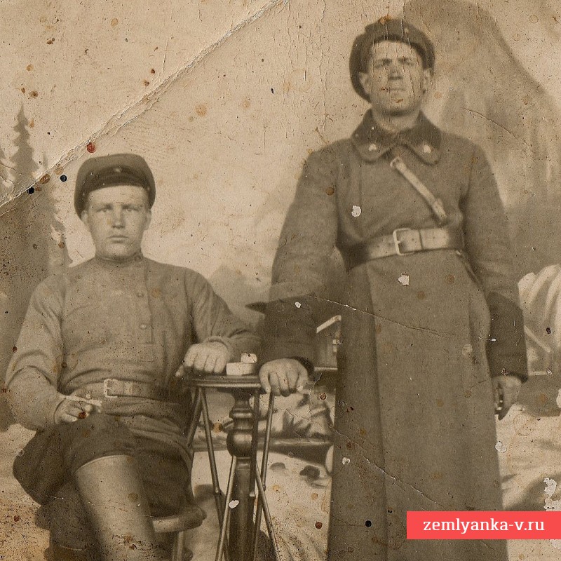 Фото кавалериста РККА в «цветной» шинели образца 1925 года