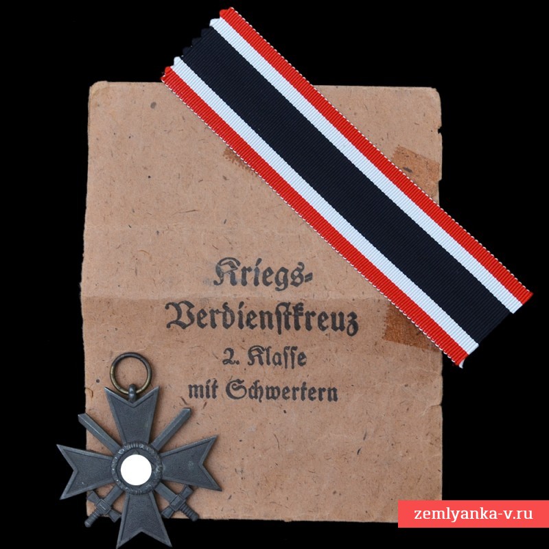 Крест военных заслуг 2 класса обр. 1939 г. с мечами, с конвертом и лентой, Deumer