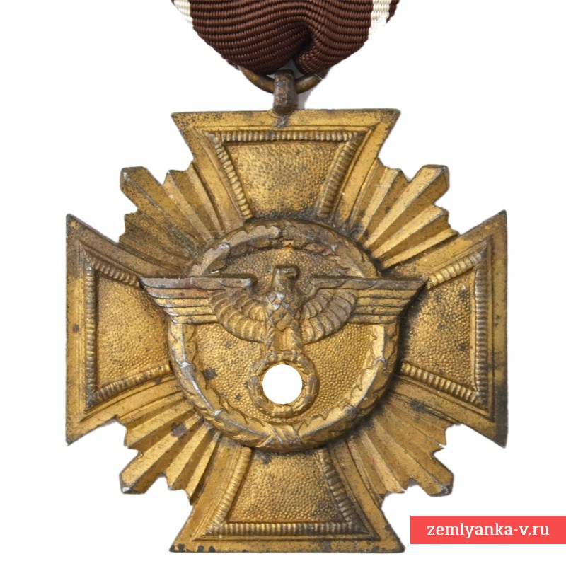 Крест 3 степени за 10 лет службы в NSDAP