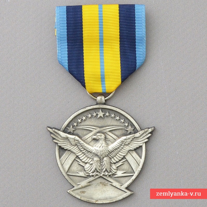 Медаль ВВС США «За воздушные достижения»  для гражданских специалистов