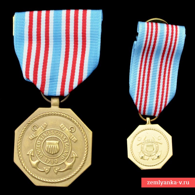 Медаль "За героизм" Береговой охраны США, с миниатюрой