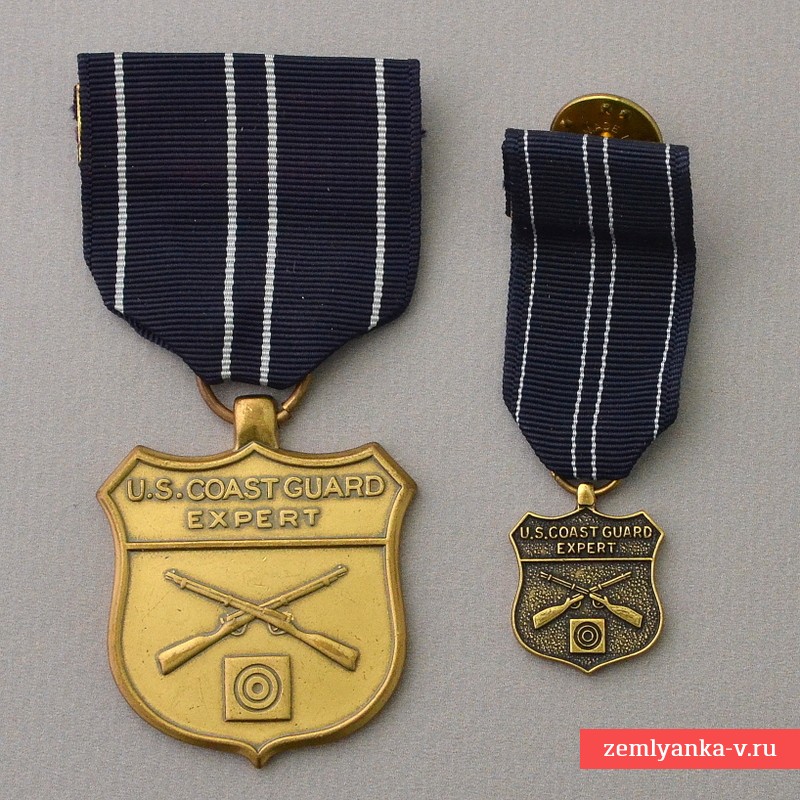 Медаль Береговой охраны США эксперта стрельбы из винтовки, с миниатюрой