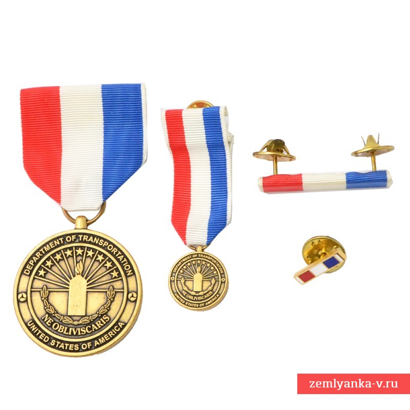 Медаль Министерства транспорта США за службу во время и после событий 9 сентября 2001 года, с миниатюрой и 2-мя планками