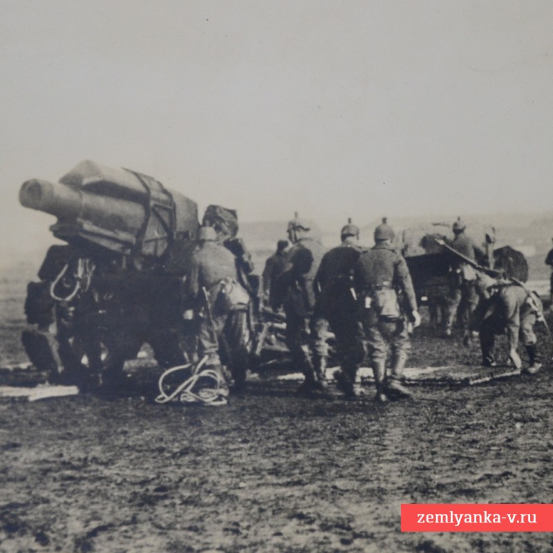 Большеформатное пресс-фото немецкой артиллерийской батареи на марше