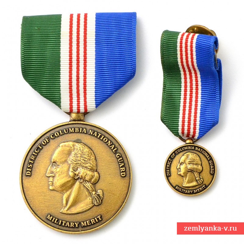Почетная медаль Национальной гвардии округа Колумбия, с миниатюрой