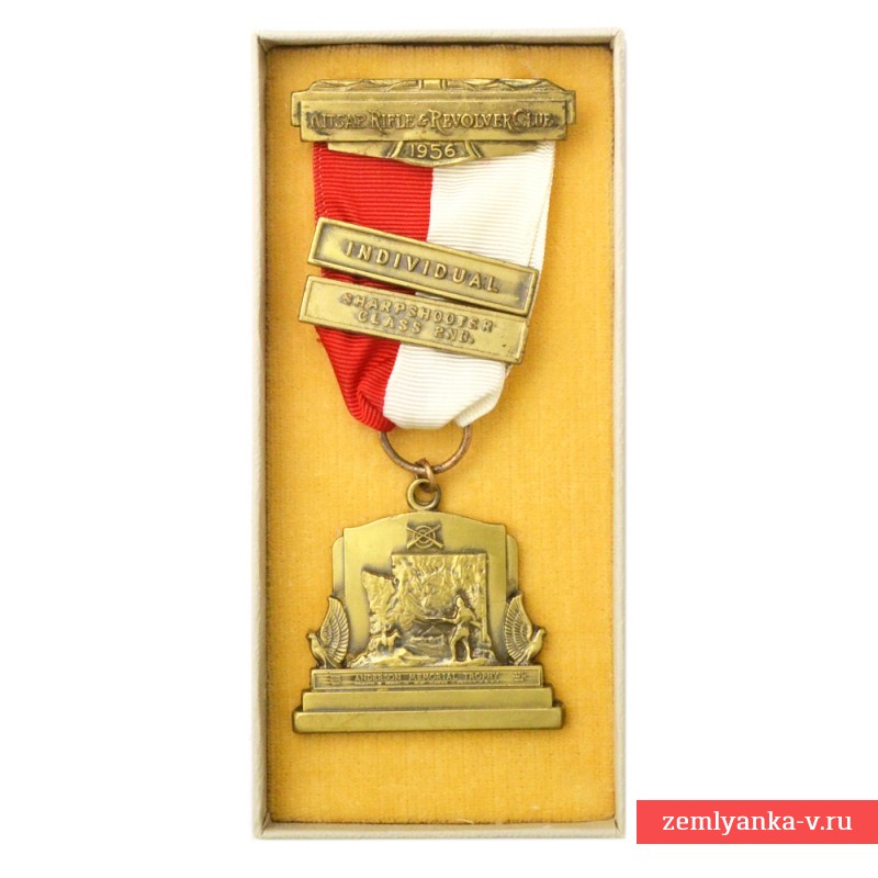 Бронзовая медаль за стрельбу «Револьверного и винтовочного клуба о. Китсап», 1956 год