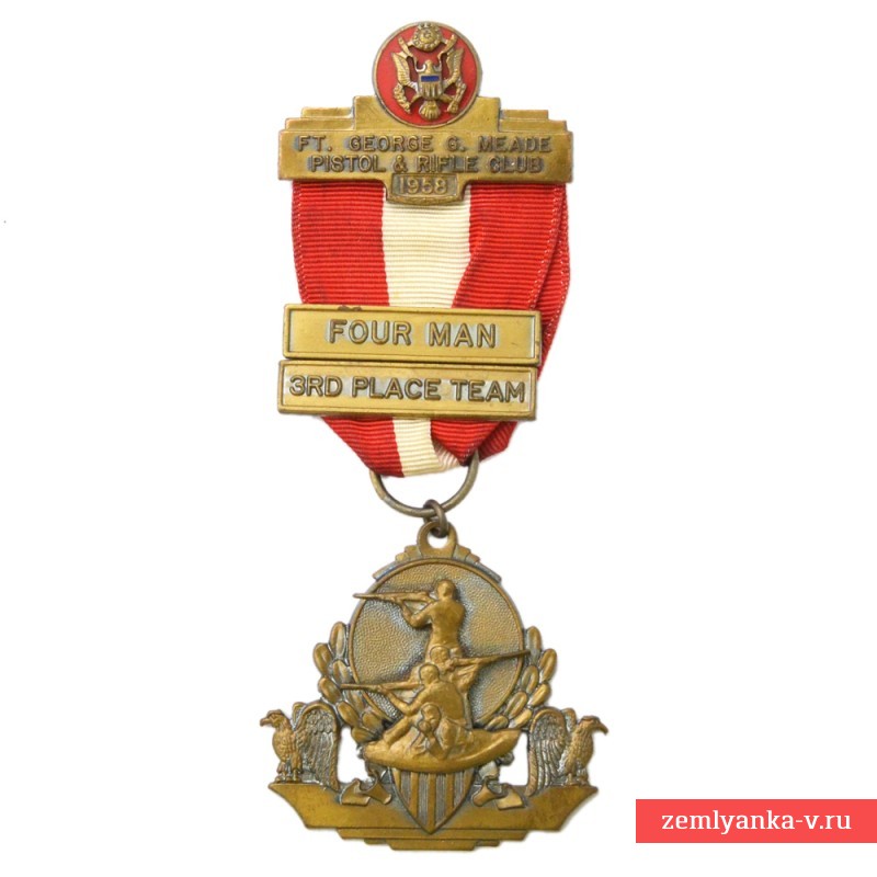 Бронзовая медаль за стрельбу «Пистолетного и винтовочного клуба форта Джордж», 1958 год.
