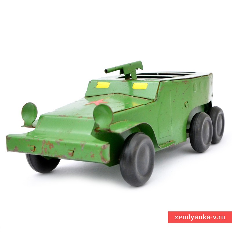 Советская детская металлическая игрушка «Бронеавтомобиль»