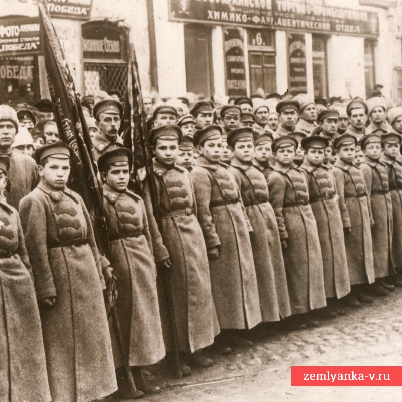 Пресс-фото «Первый советский детский полк «Юный Спартак», 1923 г.