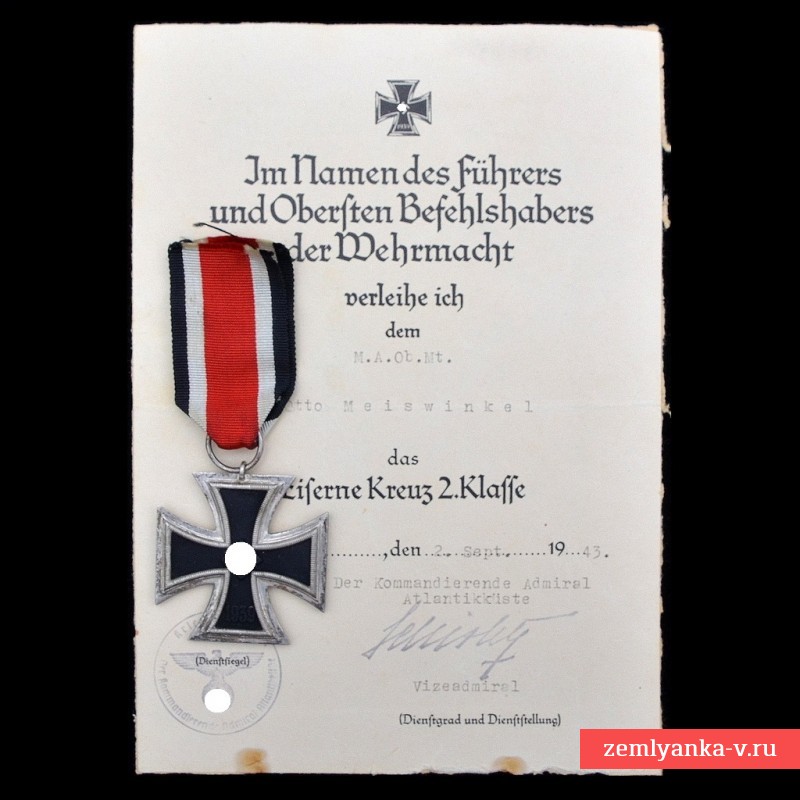 Железный крест 2 класса образца 1939 года с документом владельца – матроса Кригсмарине