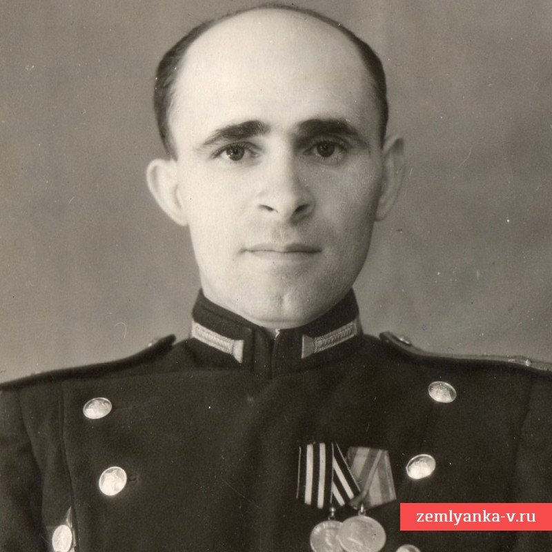 Фото старшего лейтенанта МВД СССР Удовиченко И.К. в парадном мундире