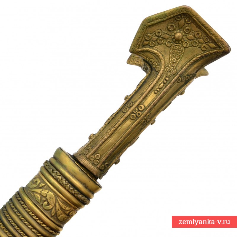 Ятаган с украшенным золотом клинком и латунной рукоятью