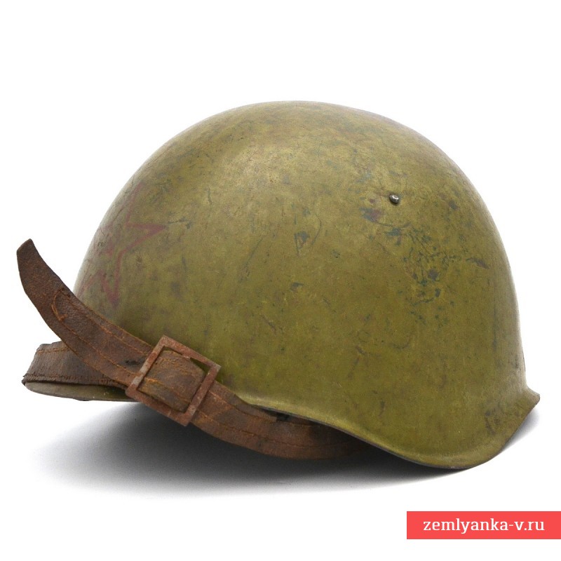 Стальной шлем (каска) СШ-39, 1 тип с налобной звездой
