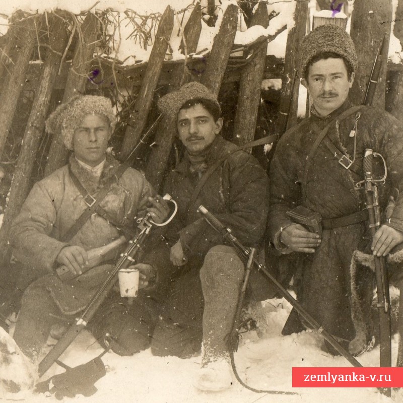 Фото команды конных разведчиков 20-го пехотного Галицкого полка, 1918 г.