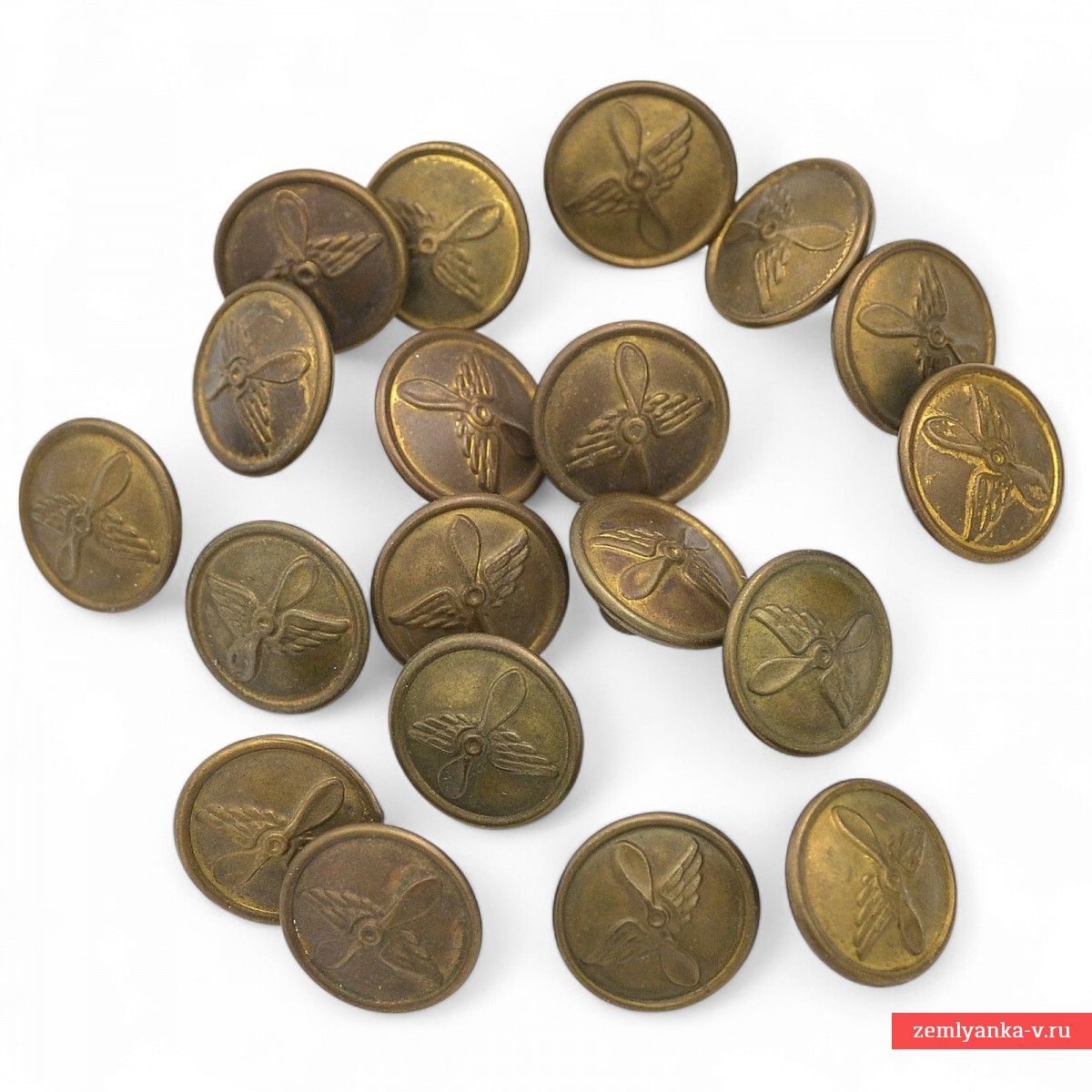 Лот пуговиц ГВФ, принадлежавших В.Ю. Юнгмейстеру
