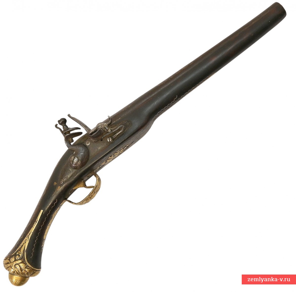 Массивный турецкий пистолет с кремневым замком