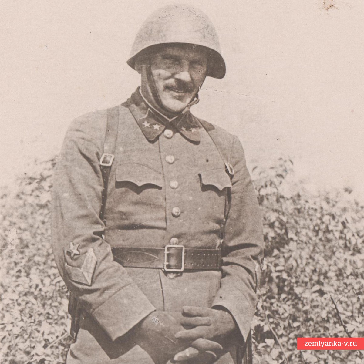 Редчайшее фото генерал-майора Швецова В.И. в каске обр. 1939 года