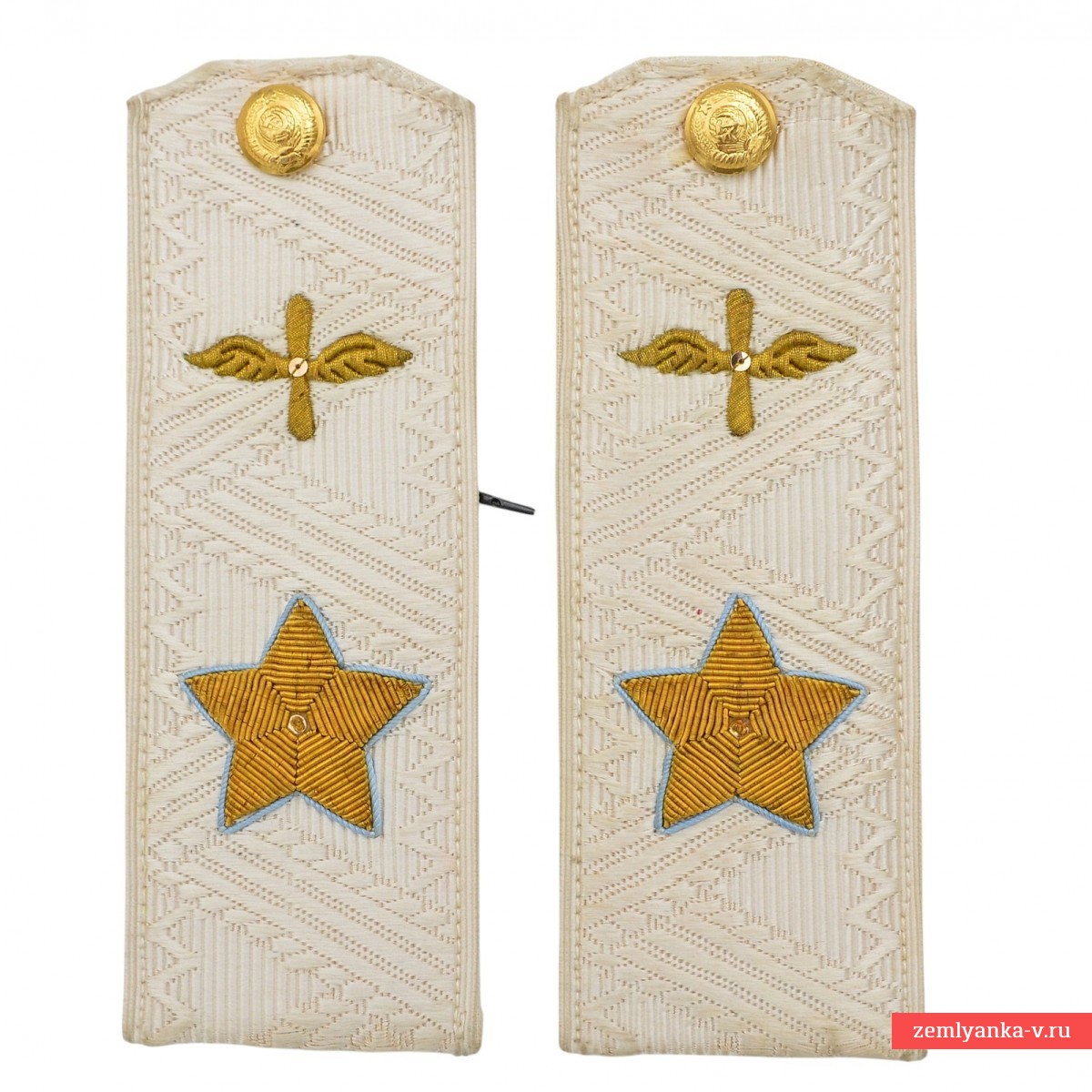 Летние погоны на рубашку маршала авиации обр. 1981 года, принадлежавшие И. Кожедубу