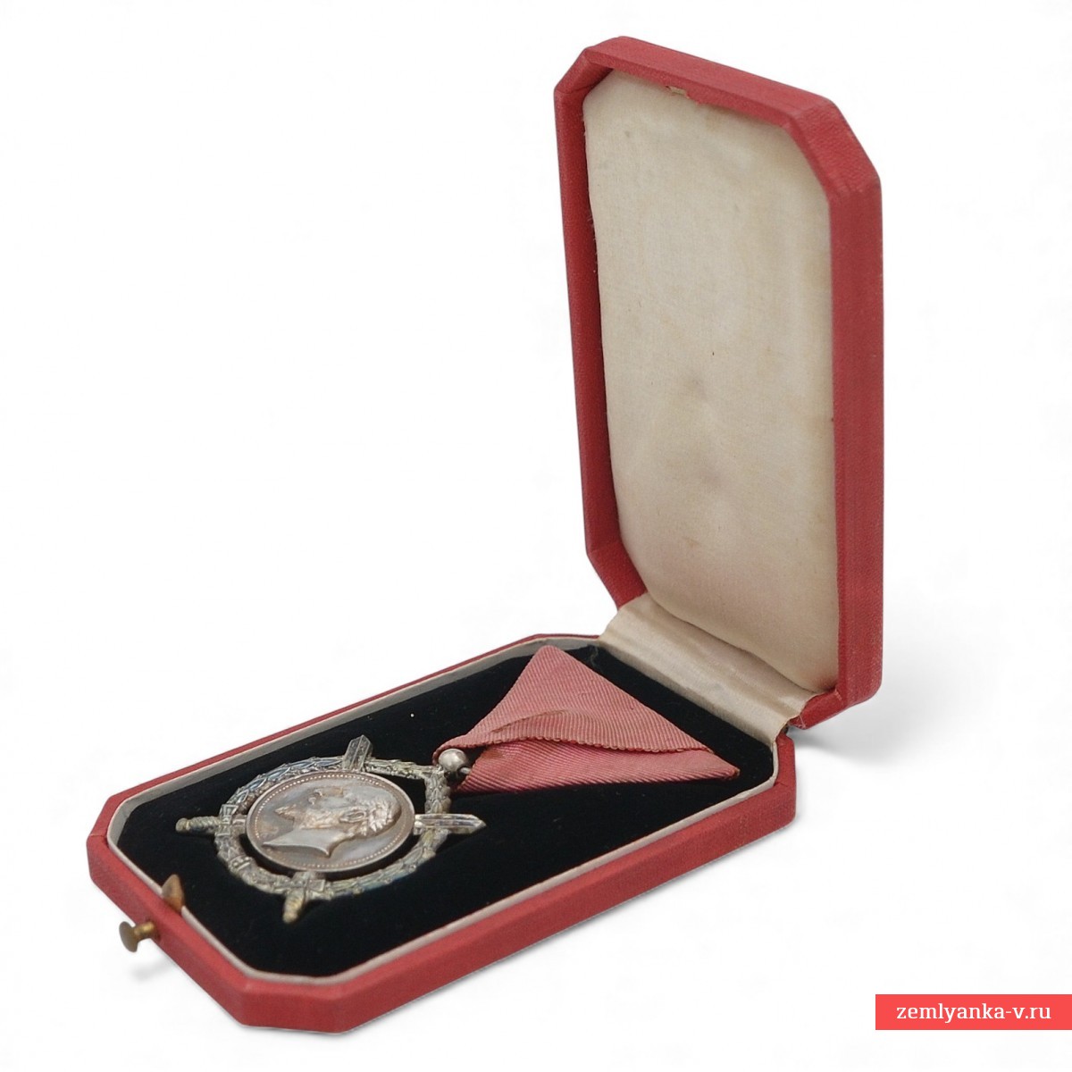 Болгария. Орден «За заслуги» обр. 1881 года в футляре. Paul Telge 