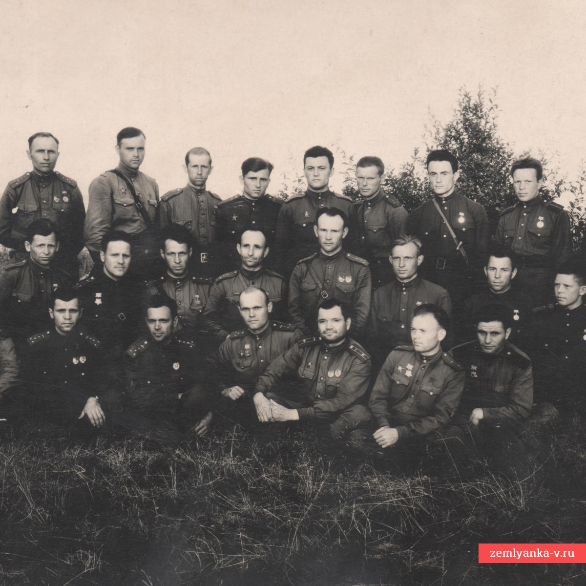 Фото летчиков 123-го бомбардировочного авиаполка 