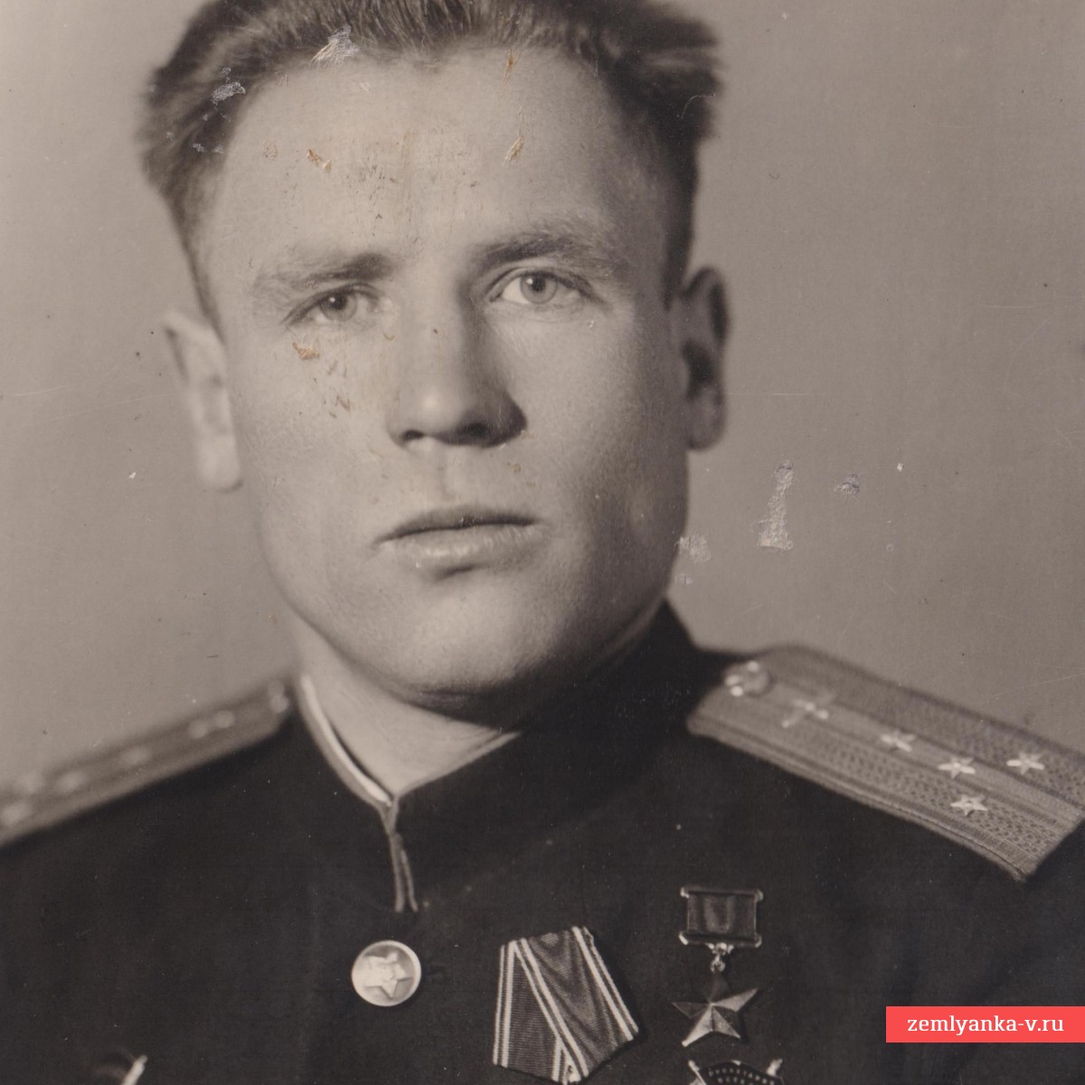 Фото капитана ВВС РККА В.И. Бородачева – Героя Советского союза