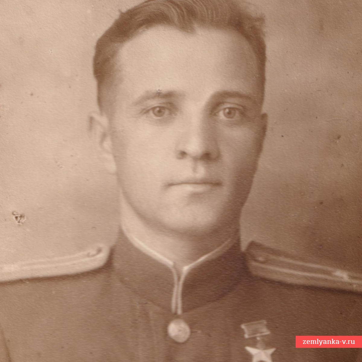 Фото майора ВВС РККА Липилина А.А.  – Героя Советского союза