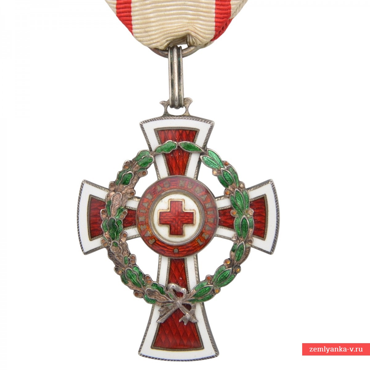 Австро-Венгрия. Почётный знак Красного Креста II класса с военным отличием 