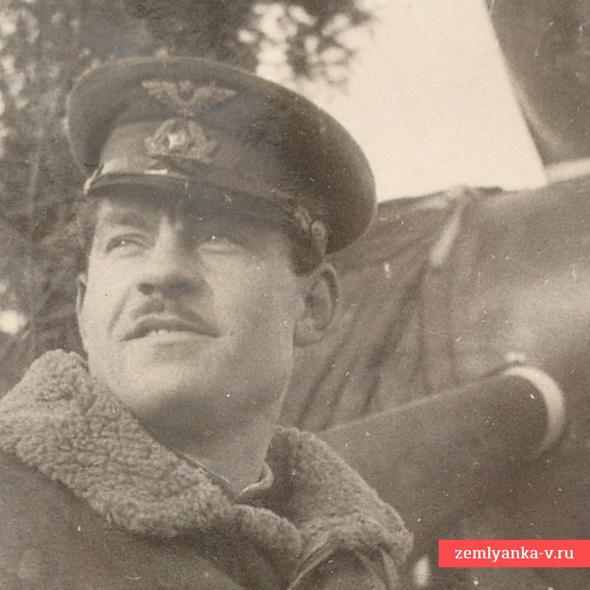 Фото летчика-истребителя Н.К. Шутта – Героя Советского союза