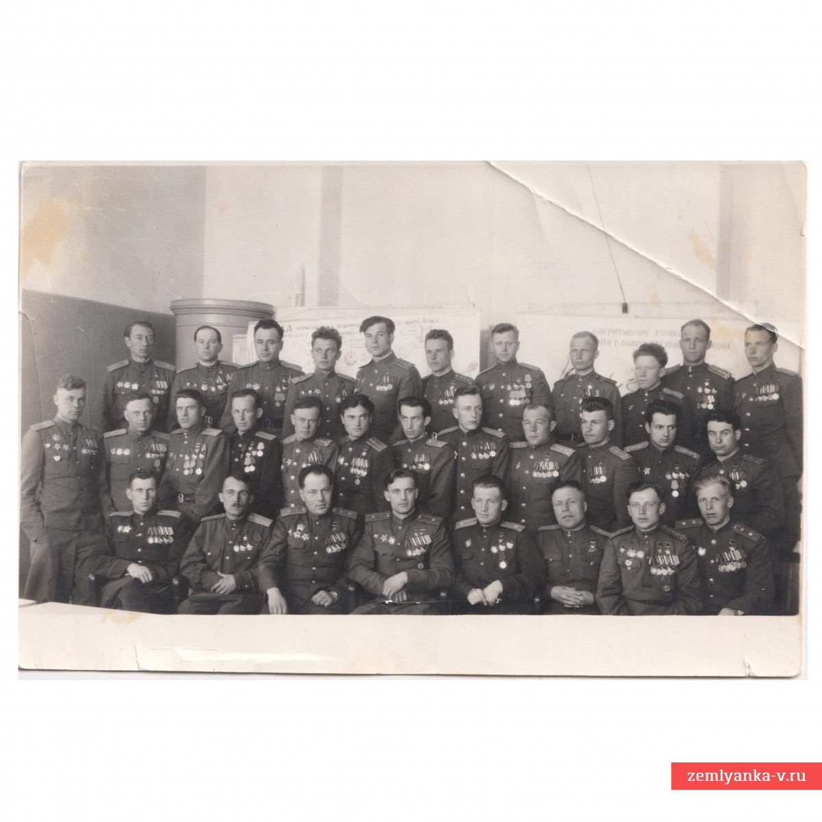 Групповое фото летчиков – Героев Советского союза