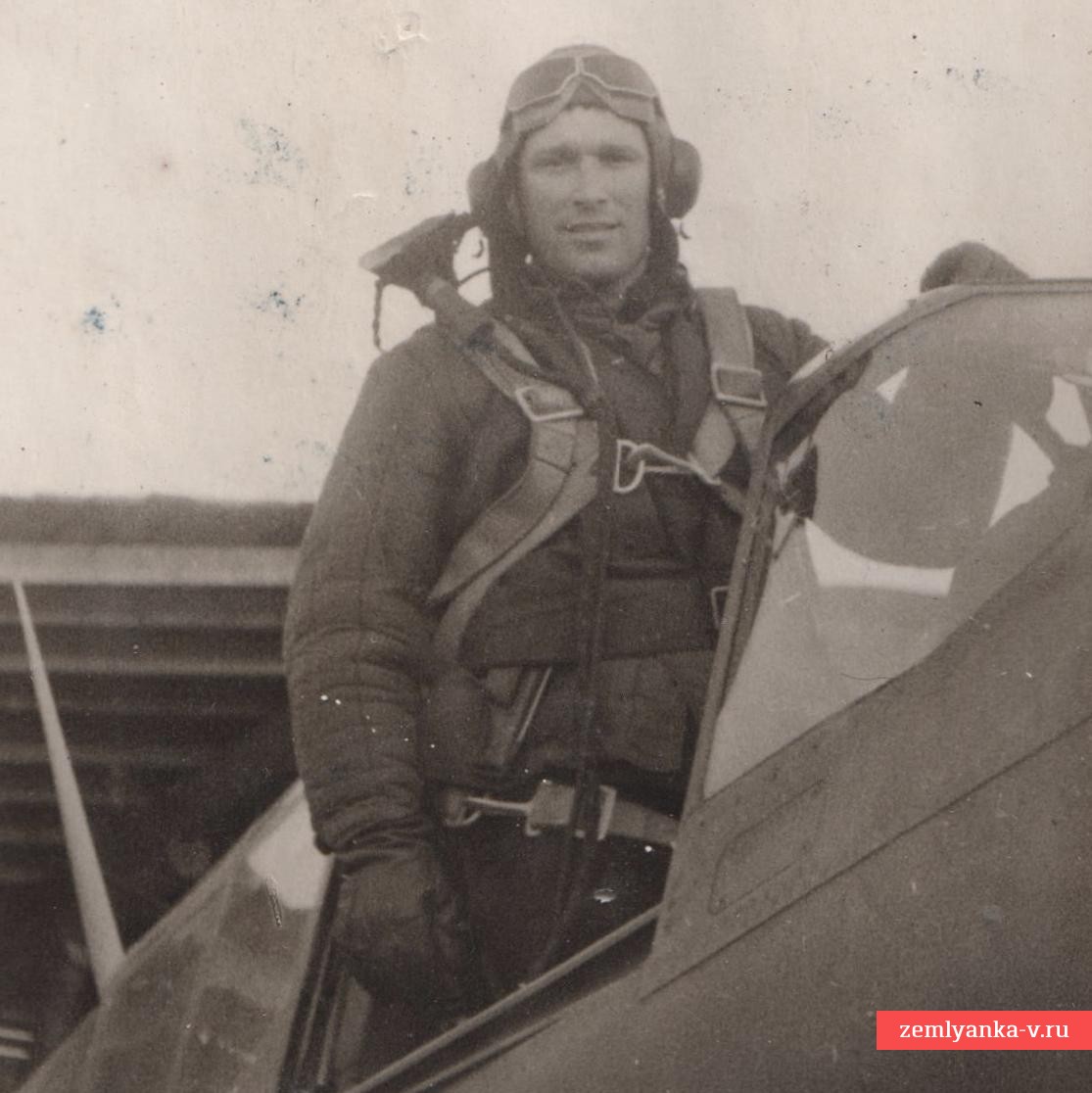 Фото первого дважды Героя Советского союза Б.Ф. Сафонова