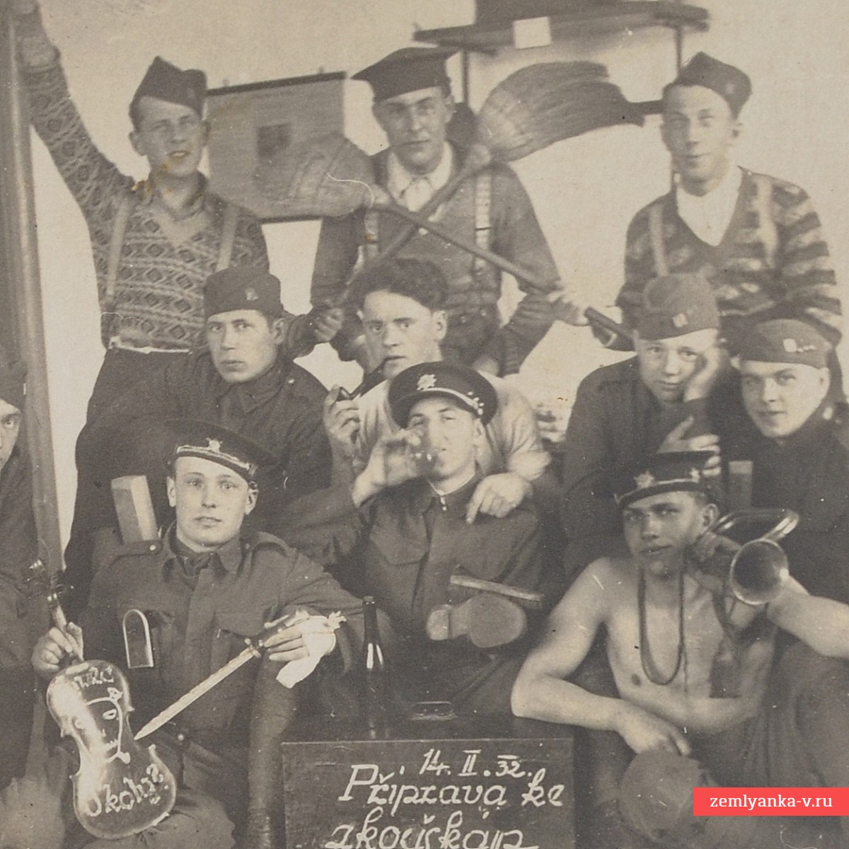 Фото слушателей чехословацкой школы унтер-офицеров, 1932 г.