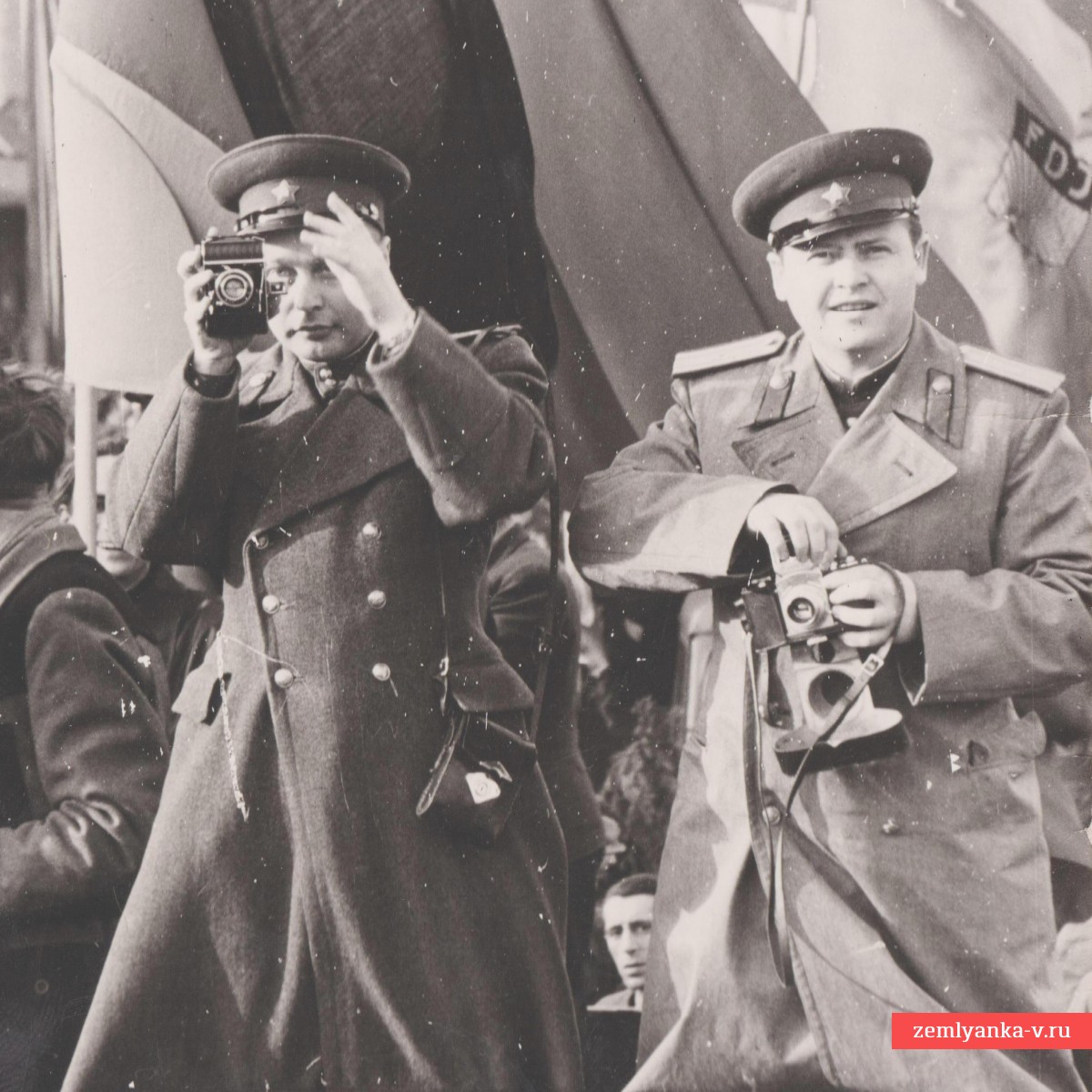 Фото советских военных корреспондентов в Германии, 1945 г.